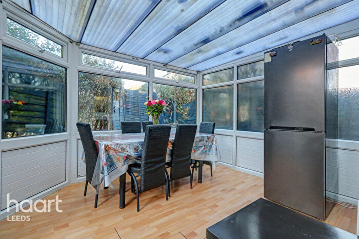 2 Bedroom Semi Detached House For Sale In Torre Lane, Leeds, LS9