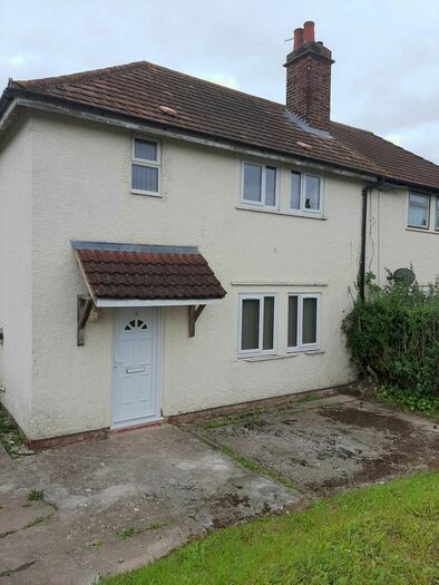 4 Bedroom Semi-Detached House To Rent In Shelley Road, OX4