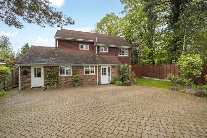 5 Bedroom Detached House For Sale In Park Road, Camberley, Surrey, GU15
