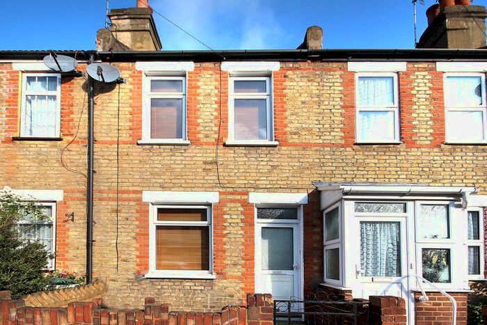 2 Bedroom Terraced House To Rent In Myrtle Road, Hounslow, TW3