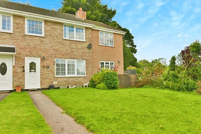 4 Bedroom Semi-Detached House For Sale In Lowertown Close, Landrake, Saltash, PL12