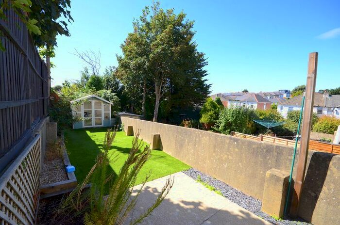 1 Bedroom Flat To Rent In Portland Road, Winton, Bournemouth, BH9