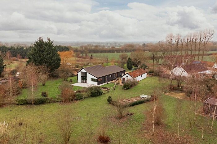 5 Bedroom Barn Conversion For Sale In Substantial Barn Conversion With Self-Contained Annexe In Ovington, IP25