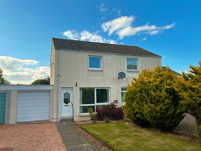 2 Bedroom Semi-Detached House To Rent In Winram Place, St Andrews, KY16