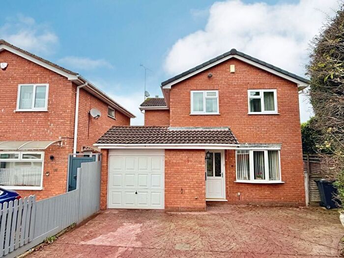 3 Bedroom Detached House For Sale In Orchid Close, Taunton, TA1