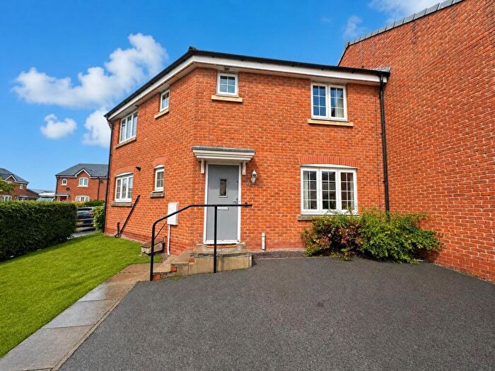 3 Bedroom End Of Terrace House For Sale In Brownbill Bank, Liverpool, L27