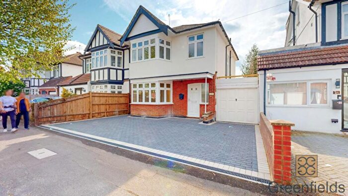 3 Bedroom House To Rent In Abbotsbury Gardens, Eastcote, HA5