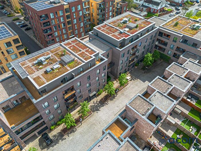 3 Bedroom Apartment For Sale In Oak Apartments, Grove Crescent, London, NW9