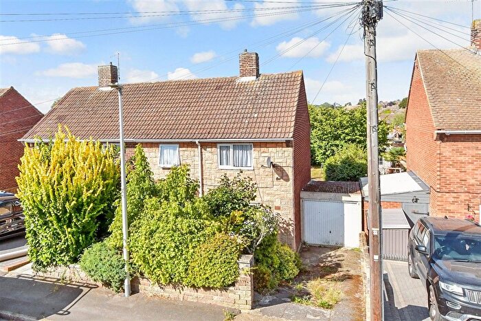 3 Bedroom Semi-Detached House For Sale In Miskin Road, Hoo, Rochester, Kent, ME3