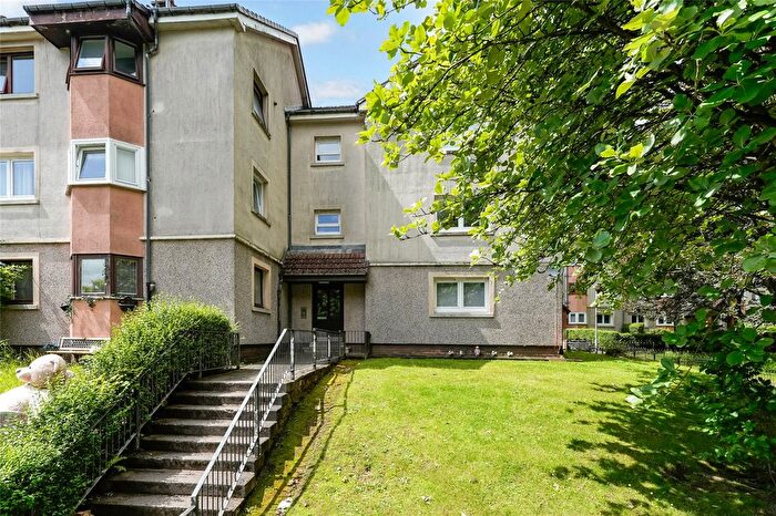 3 Bedroom Flat For Sale In Kinfauns Drive, Drumchapel, Glasgow, G15