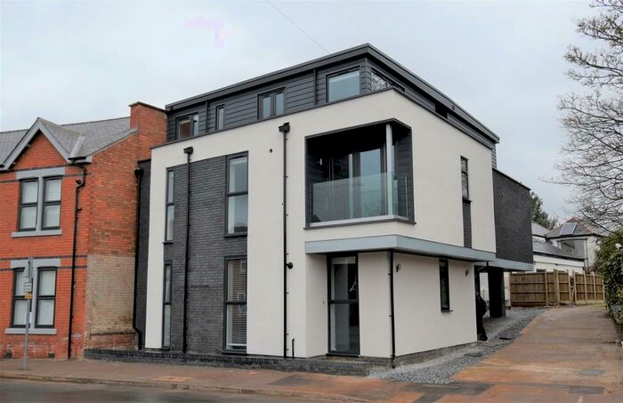 2 Bedroom Penthouse To Rent In Easthorpe Street, Ruddington, NG11