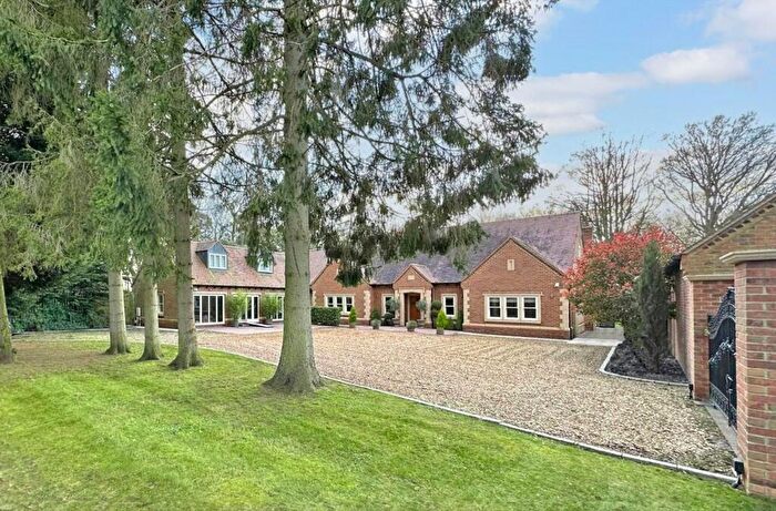 5 Bedroom Detached House For Sale In Ecton Lane, Sywell, Northamptonshire, NN6