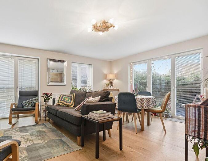 2 Bedroom Apartment For Sale In King Street, Norwich, NR1