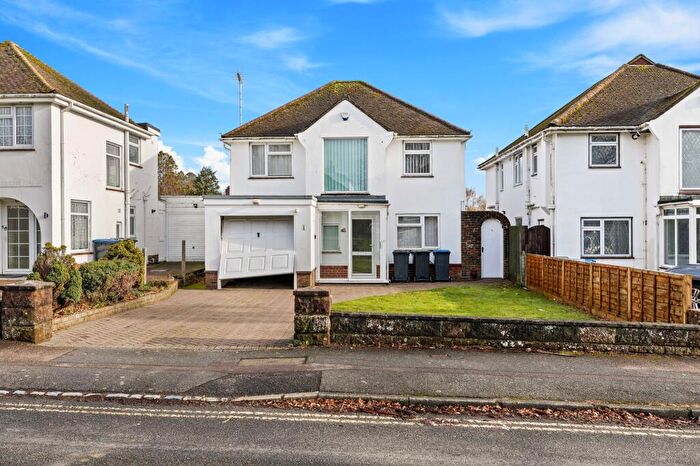 3 Bedroom Detached House For Sale In Park Close, Burgess Hill, RH15