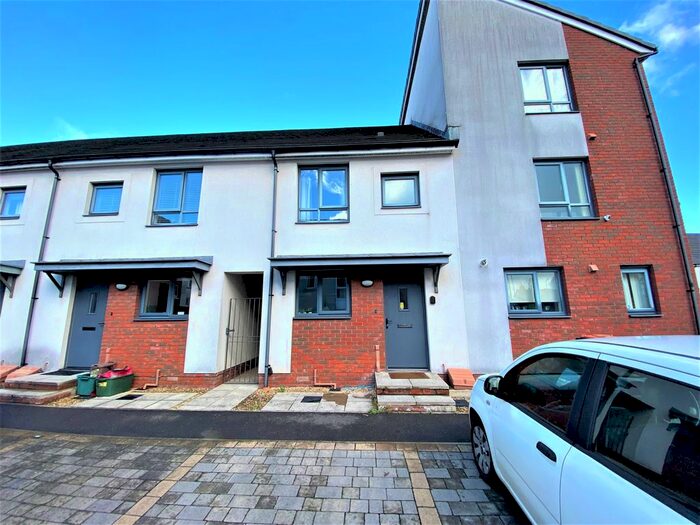 3 Bedroom Property To Rent In Alicia Crescent, Newport, NP20