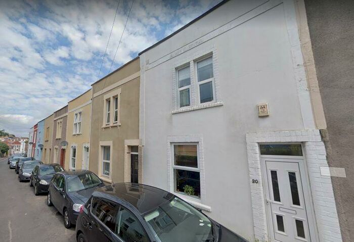 2 Bedroom House To Rent In Hebron Road, Bristol, BS3