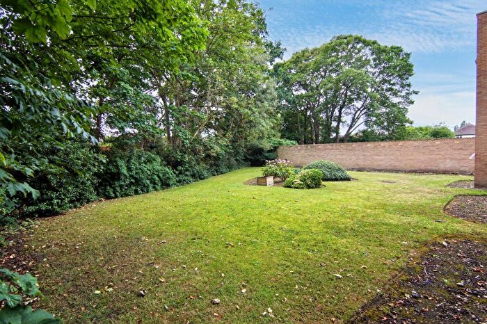 2 Bedroom Flat For Sale In Chester Road, Erdington, B24