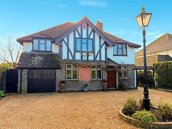 5 Bedroom Detached House For Sale In Milford Road, Lymington, Hampshire, SO41