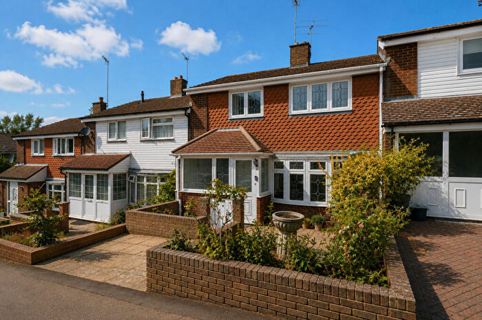 3 Bedroom Terraced House For Sale In Small Acre, Hemel Hempstead, HP1