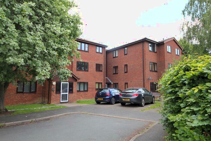 1 Bedroom Flat For Sale In Speedwell Close, Cherry Hinton, Cambridge, CB1