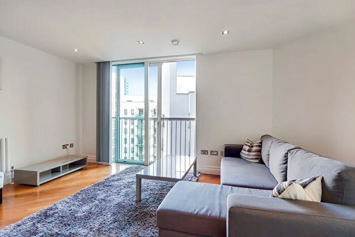 1 Bedroom Flat To Rent In Bridge Place, London, SW1V