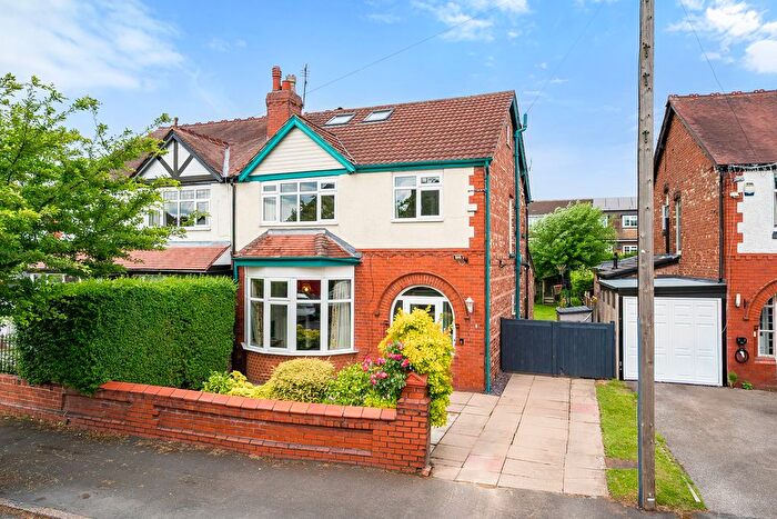 5 Bedroom Semi-Detached House For Sale In Darley Avenue, Stockport, SK8