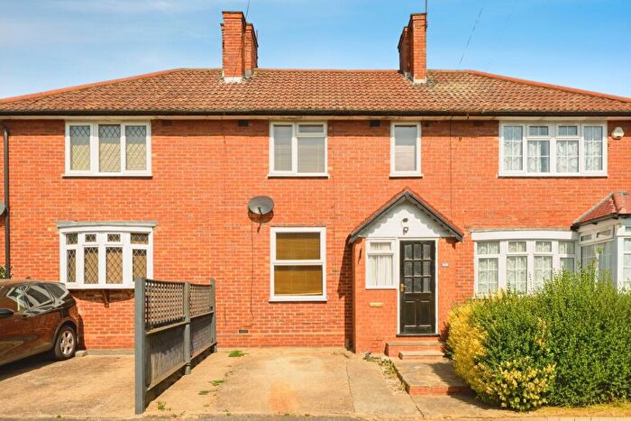 3 Bedroom Terraced House For Sale In Thornton Road, Carshalton, SM5