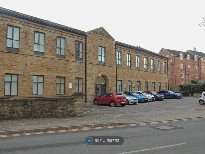 1 Bedroom Flat To Rent In Church Street, Ossett, WF5