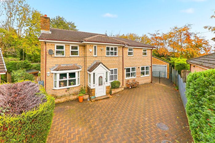 7 Bedroom Detached House For Sale In Broombank, Birkby, Huddersfield, HD2