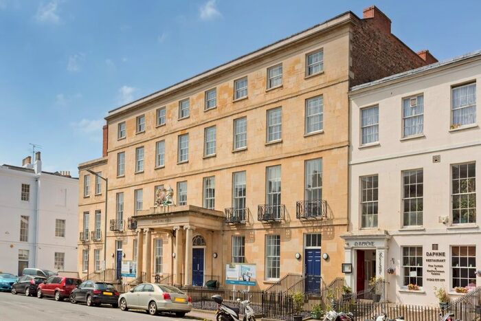 2 Bedroom Flat To Rent In Crescent Place, Cheltenham, GL50