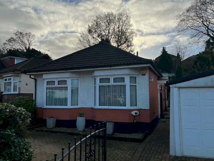 2 Bedroom Bungalow To Rent In Onibury Road, Southampton, SO18