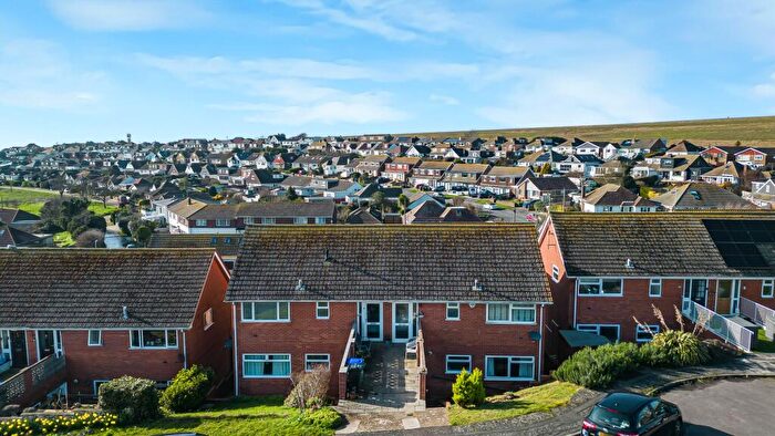 4 Bedroom Semi-Detached House For Sale In Ifield Close, Saltdean, BN2