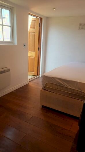 3 Bedroom Terraced House To Rent In Eastfields Road, Mitcham, CR4