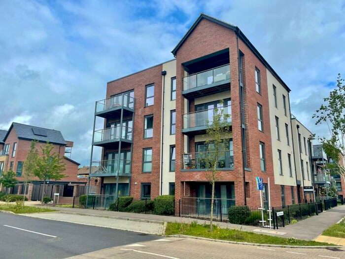 2 Bedroom Apartment To Rent In Gambit Avenue, Oakgrove, MK10