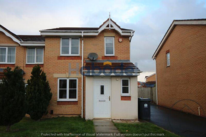 3 Bedroom Semi-Detached House To Rent In Firthmoor, Darlington, DL1