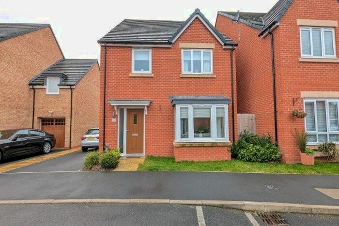 4 Bedroom Property To Rent In Foxfield Way, Nottingham, NG2
