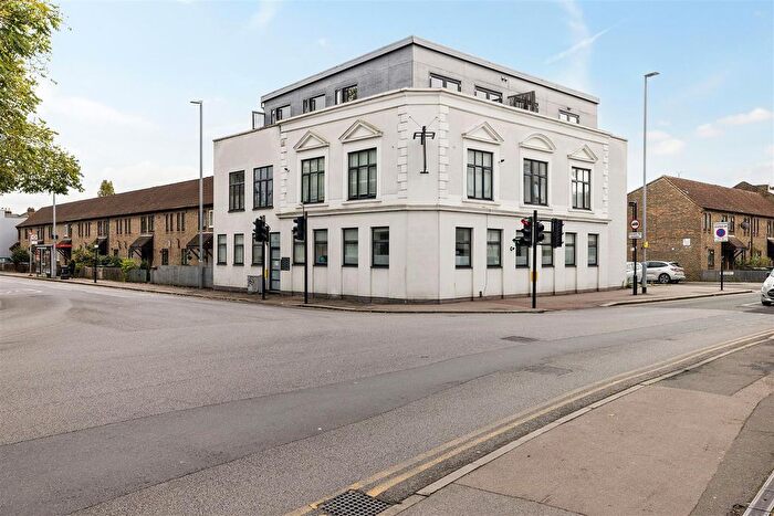 1 Bedroom Flat To Rent In Church Road, London, E10