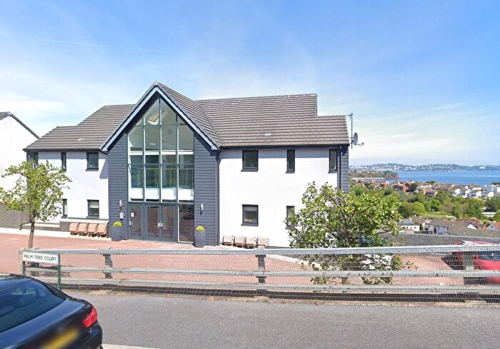 2 Bedroom Flat To Rent In Palm Tree View, Paignton, Devon, TQ4