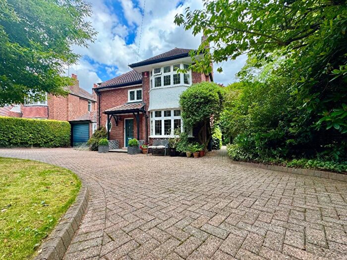 3 Bedroom Detached House For Sale In Beeston Fields Drive, Beeston, NG9