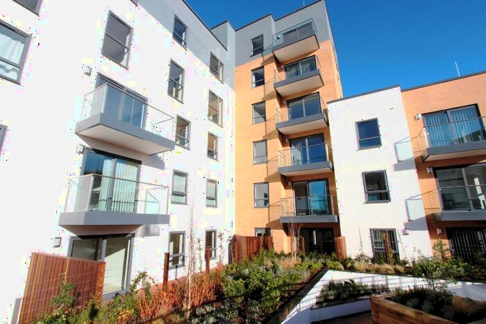 1 Bedroom Flat To Rent In Padworth Avenue, Kennet Island, Reading, RG2