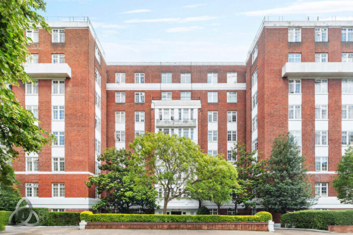 1 Bedroom Apartment To Rent In Langford Court, Abbey Road, St Johns Wood, NW8