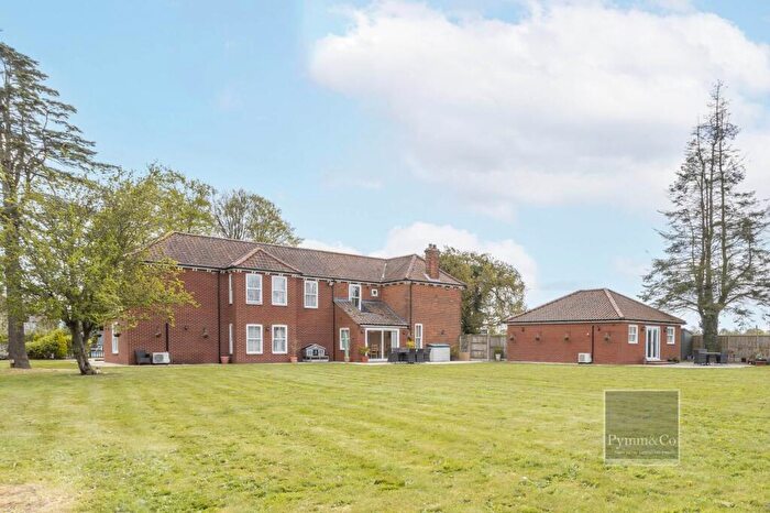 7 Bedroom Detached House For Sale In Dereham Road, Mattishall, NR20