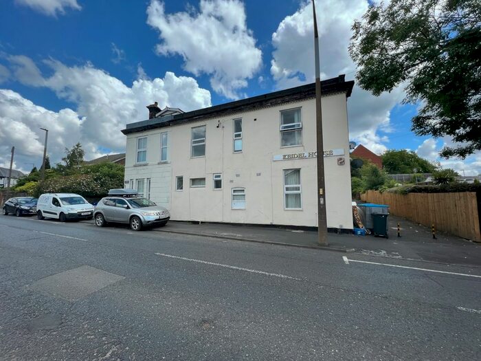 1 Bedroom Flat To Rent In Church Street, Gornal Wood, Dudley, West Midlands, DY3