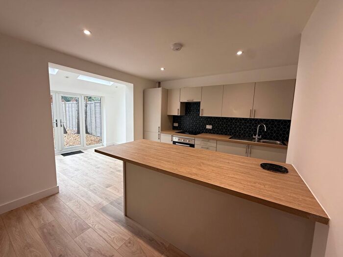 3 Bedroom Property To Rent In Winchester Road, Southampton, SO16