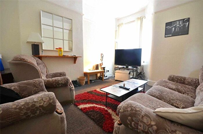 4 Bedroom Terraced House To Rent In Standish Road, Fallowfield, Manchester, M14