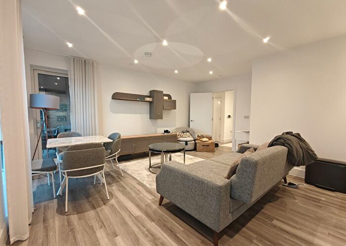 1 Bedroom Flat To Rent In Colindale Gardens, London, NW9