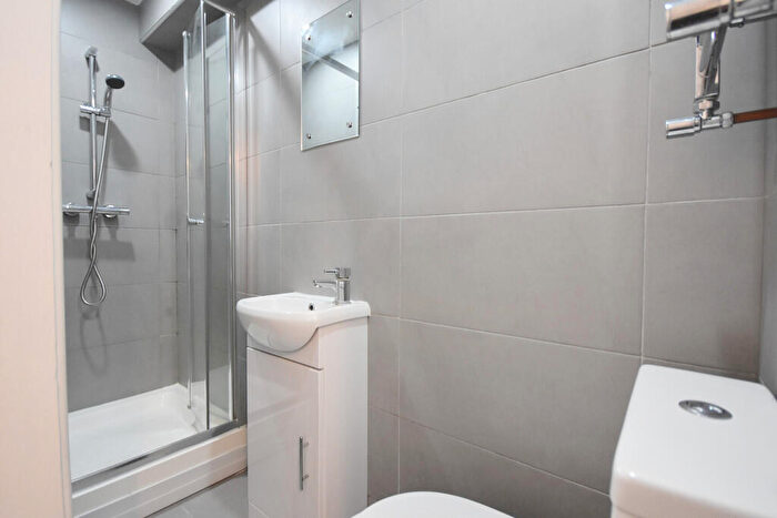 5 Bedroom Terraced House To Rent In St. Margaret Road, Coventry, CV1