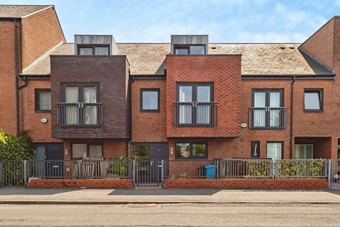 4 Bedroom Terraced House For Sale In Fairfield Road, Manchester, Greater Manchester, M11