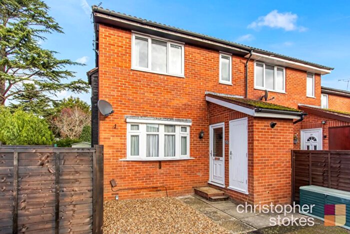 1 Bedroom Ground Maisonette For Sale In Rochford Close, Broxbourne, Hertfordshire, EN10
