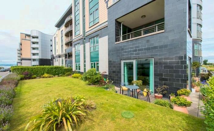 2 Bedroom Flat To Rent In Western Harbour Drive, Edinburgh, EH6